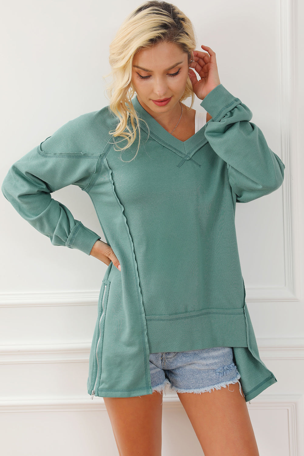 Green High Low Exposed Seam V Neck Loose Sweatshirt